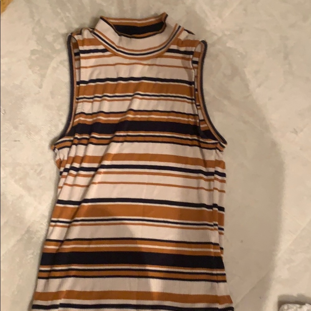 Aeropostale mock turtle neck